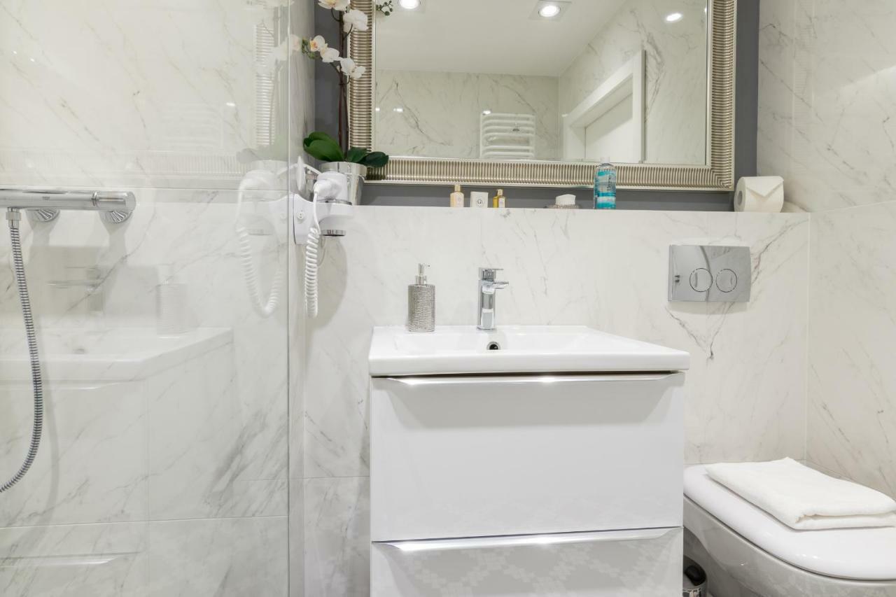 Ga Luxury Apartments W21 คราคูฟ ภายนอก รูปภาพ